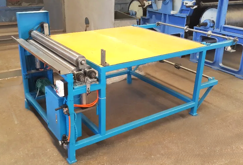 Pnuematic rolling machine